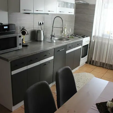 Soukrome Luxusni Ubytovani Apartman 39m2 아파트